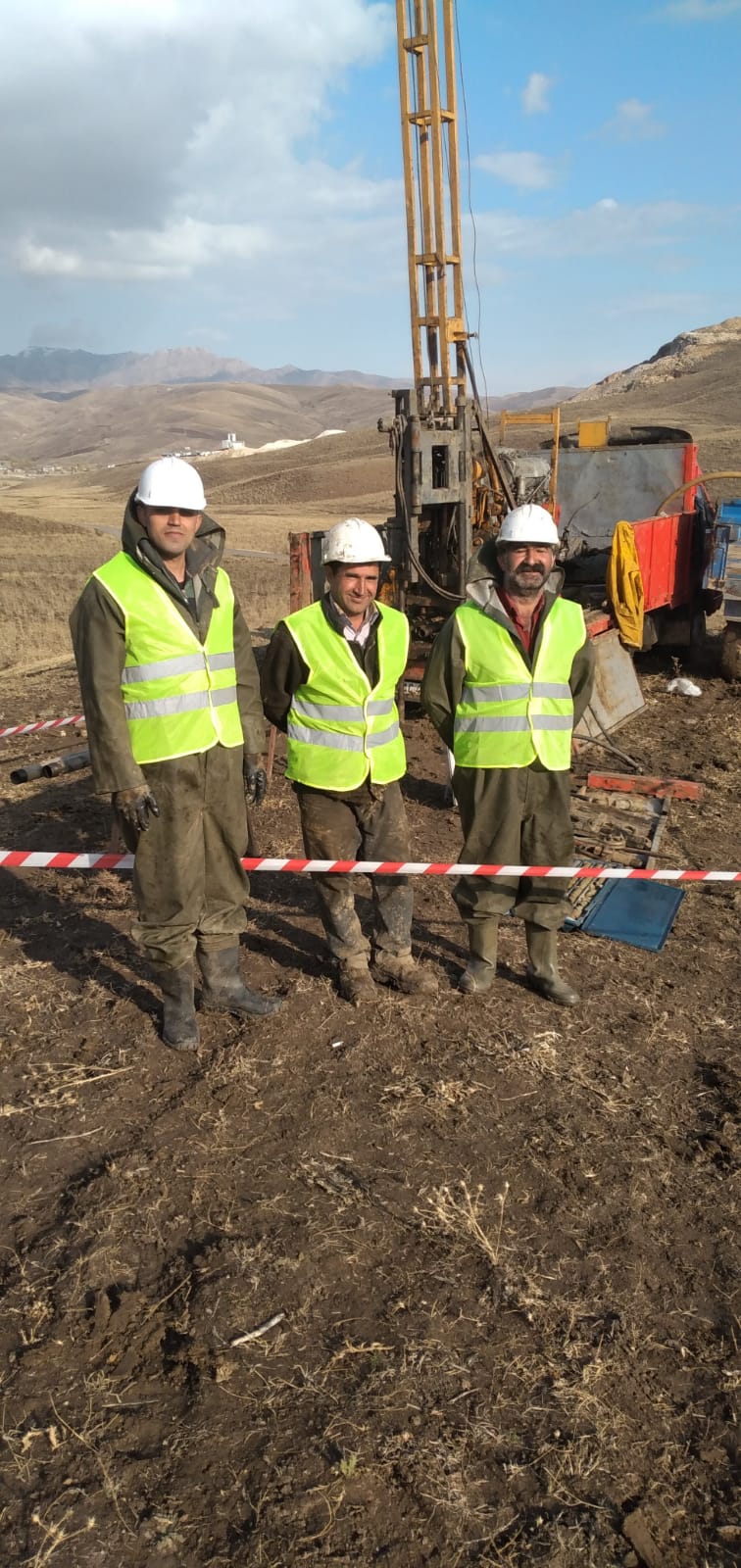 Abdurrahman Özdemir Su Kuyusu Açma Septik Sistem Kurulum Maden ve Etüt Sondaj Faaliyetleri 
